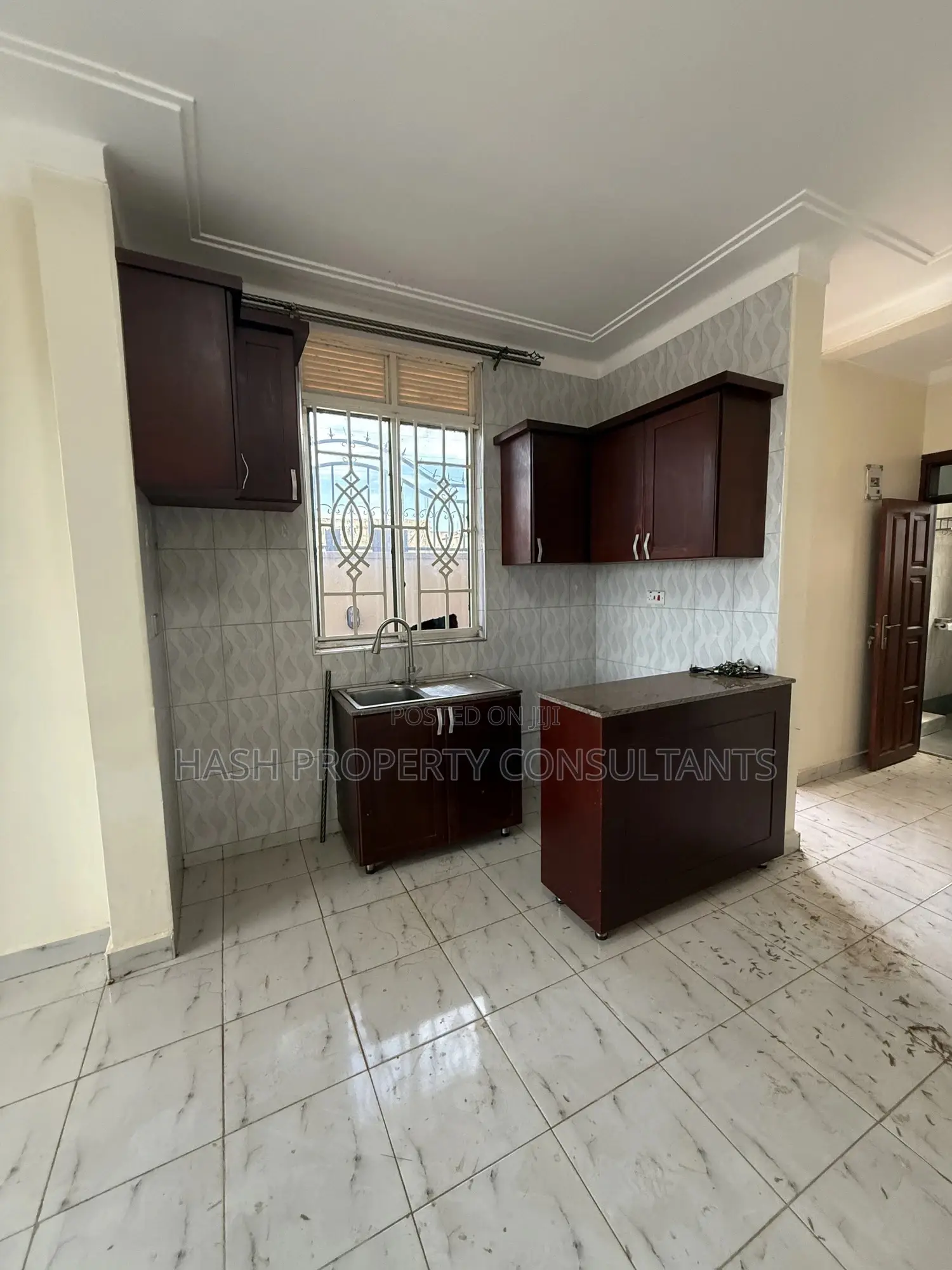 1bdrm Apartment in Entebbe Express, Central Division for rent