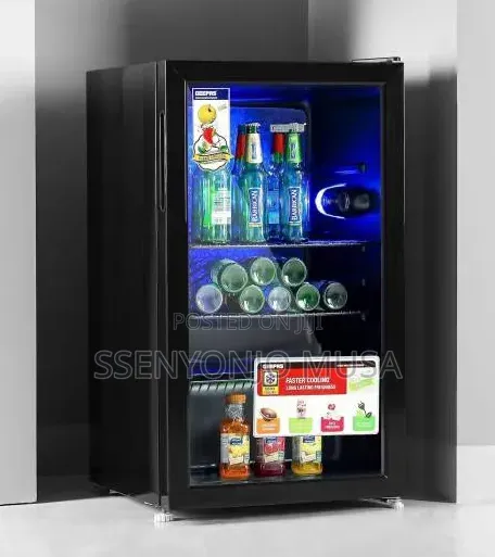 Geepas 120l Showcase Chiller – Glass Door Beverage Fridge