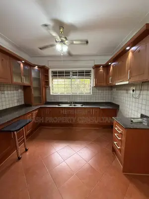 4bdrm House in Muyenga, Central Division for rent