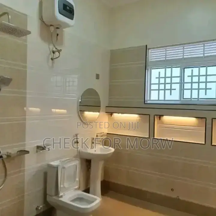 4bdrm Apartment in Kansanga, Makindye for rent
