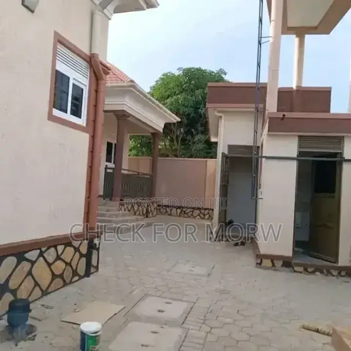 4bdrm Apartment in Kansanga, Makindye for rent