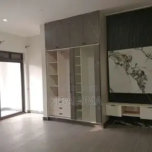 3bdrm Apartment in Bunga, Makindye for rent