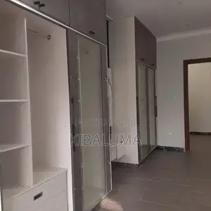 3bdrm Apartment in Bunga, Makindye for rent
