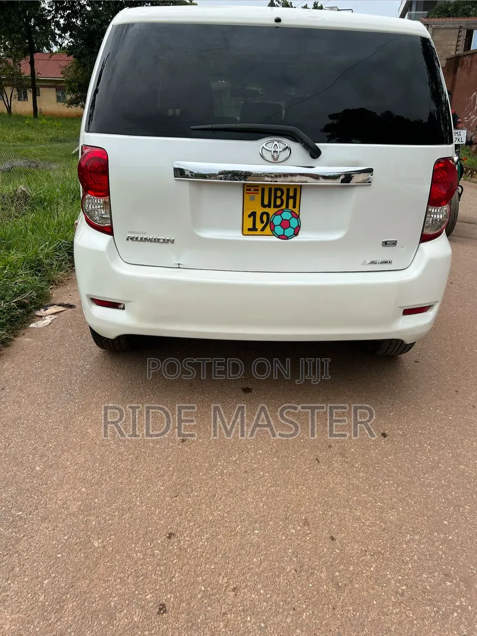 Toyota Corolla Rumion Hatchback 1.8 AWD 2010 White
