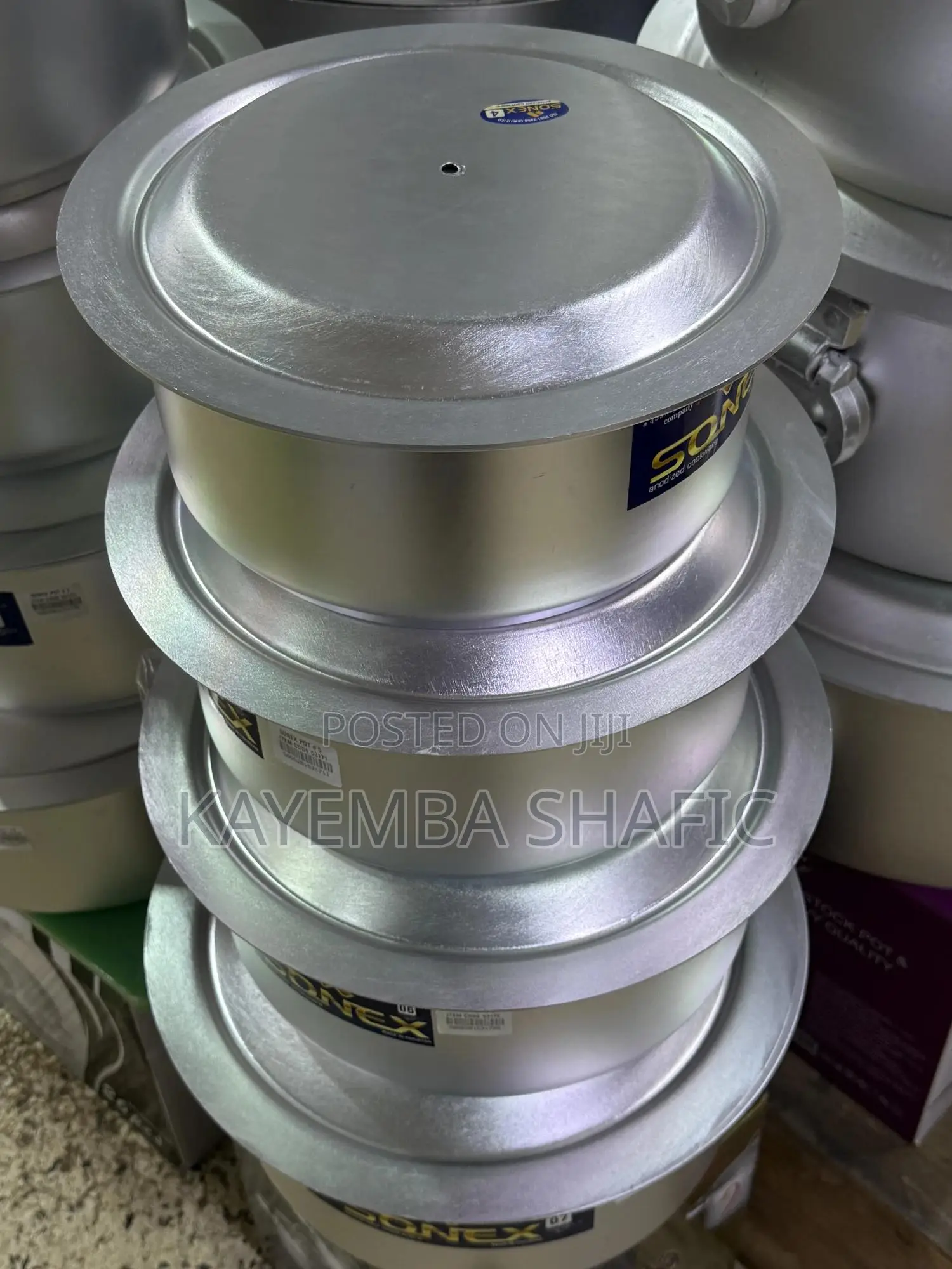 Sonex Heavy-Duty Aluminum Cooking Pots.