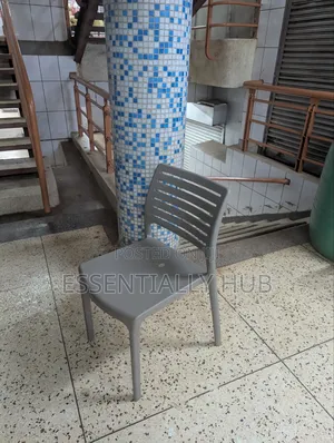 Modern Unique Plastic Dinning Chair