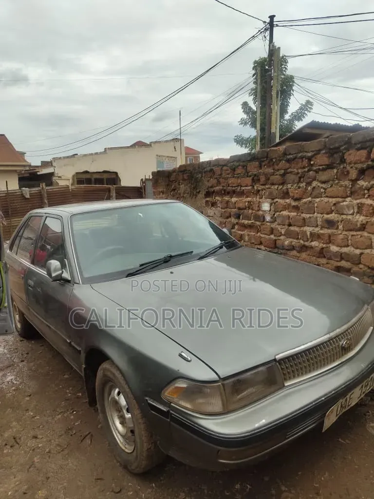 Toyota Corona 1993 Gray