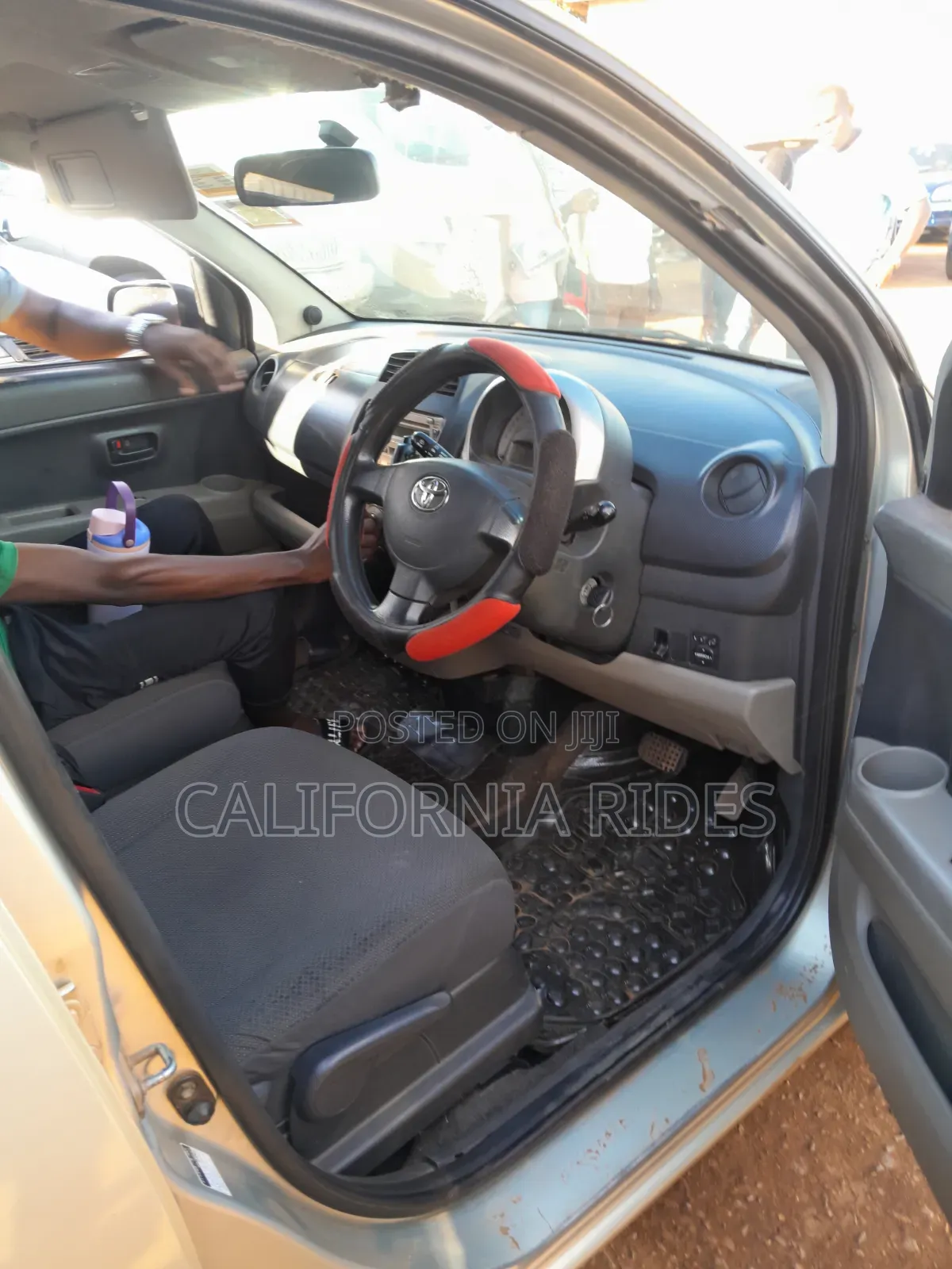 Toyota Noah 2004 Blue