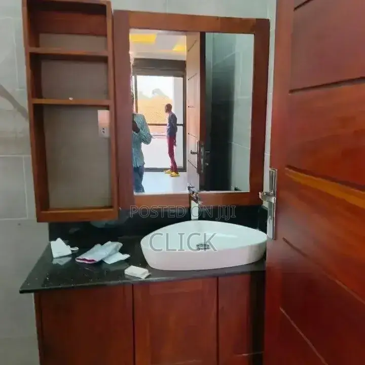 2bdrm Apartment in Kansanga, Makindye for rent