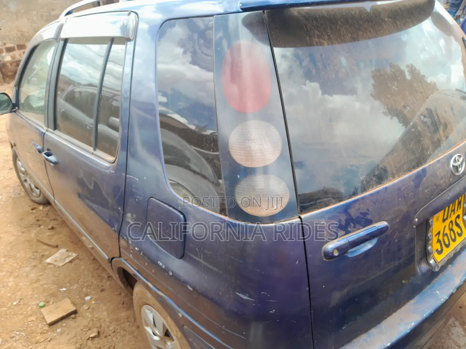 Toyota Raum 1999 Blue