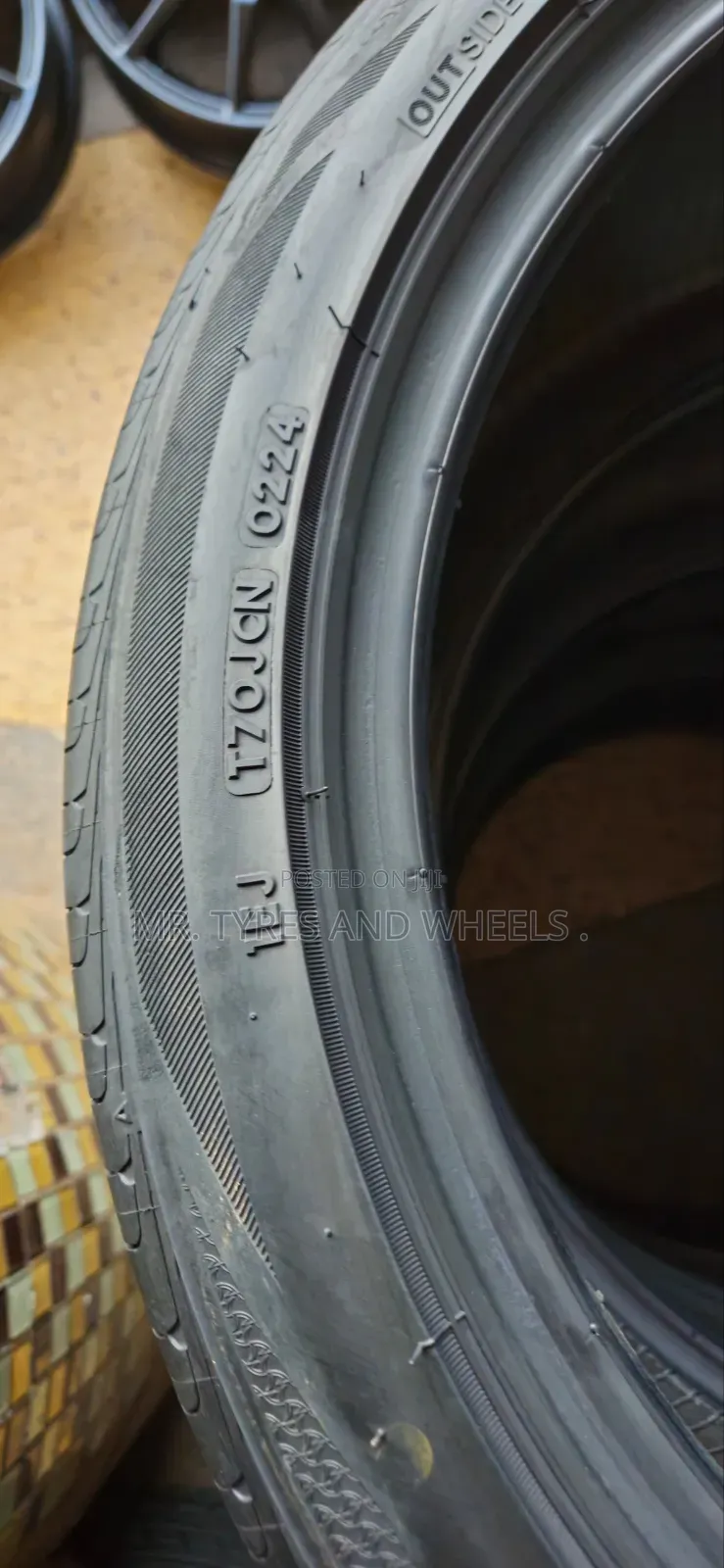 225 40 R18 Bridgestone the Sport Tires From Japan Cam We Swap.