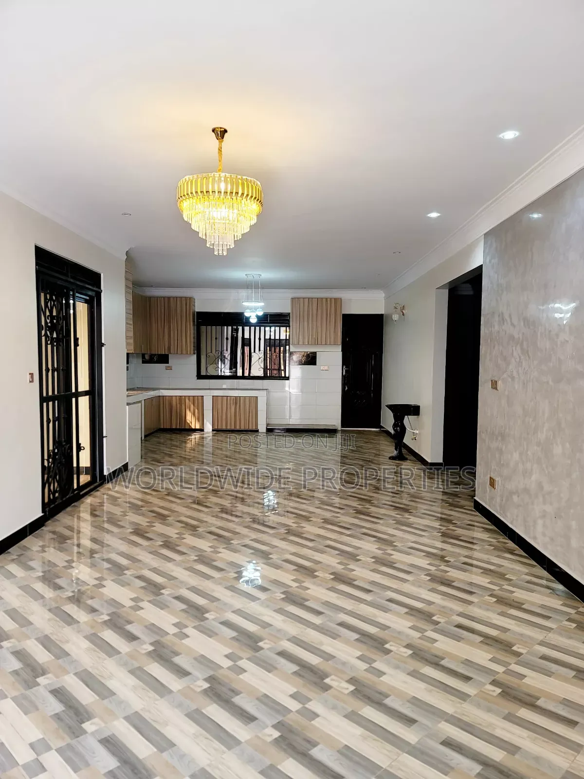 Furnished 3bdrm House in Central Division for sale