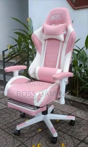 One Beautiful Boss Gaming Chair Can Change Your Entire Room's Look.