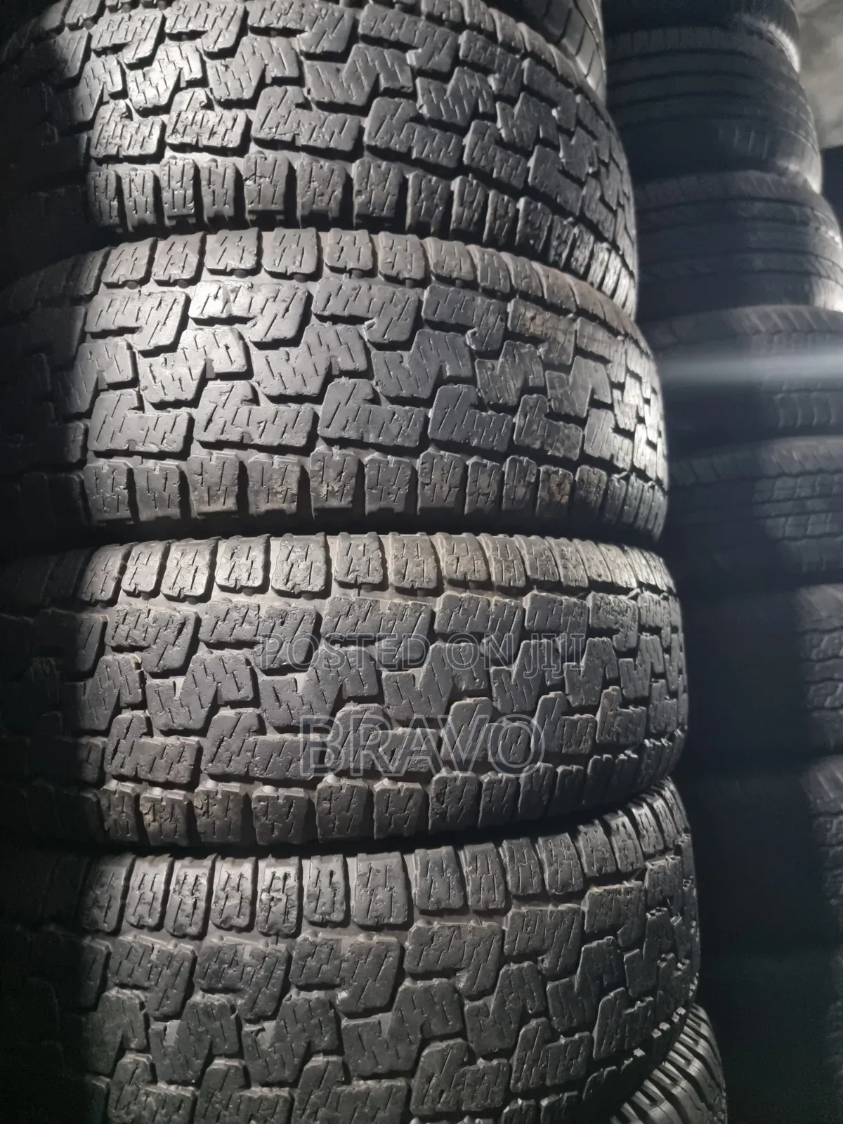 265/70r16 Pirelli Good Condition Tyres.