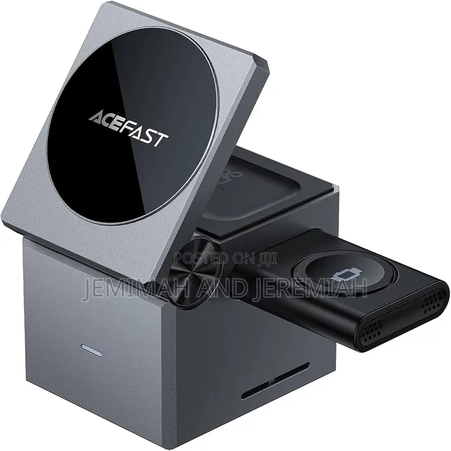 3-in-1 Desktop Wireless Charging Station.