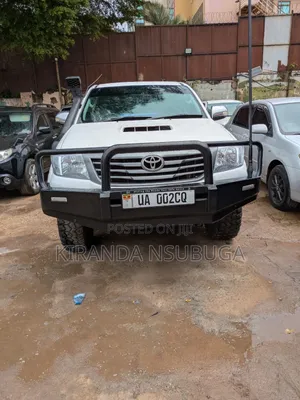 Toyota Hilux 2008 White
