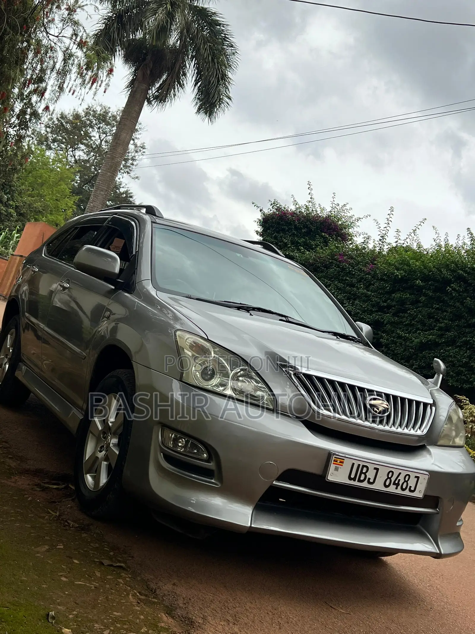 Toyota Harrier 2012 Silver