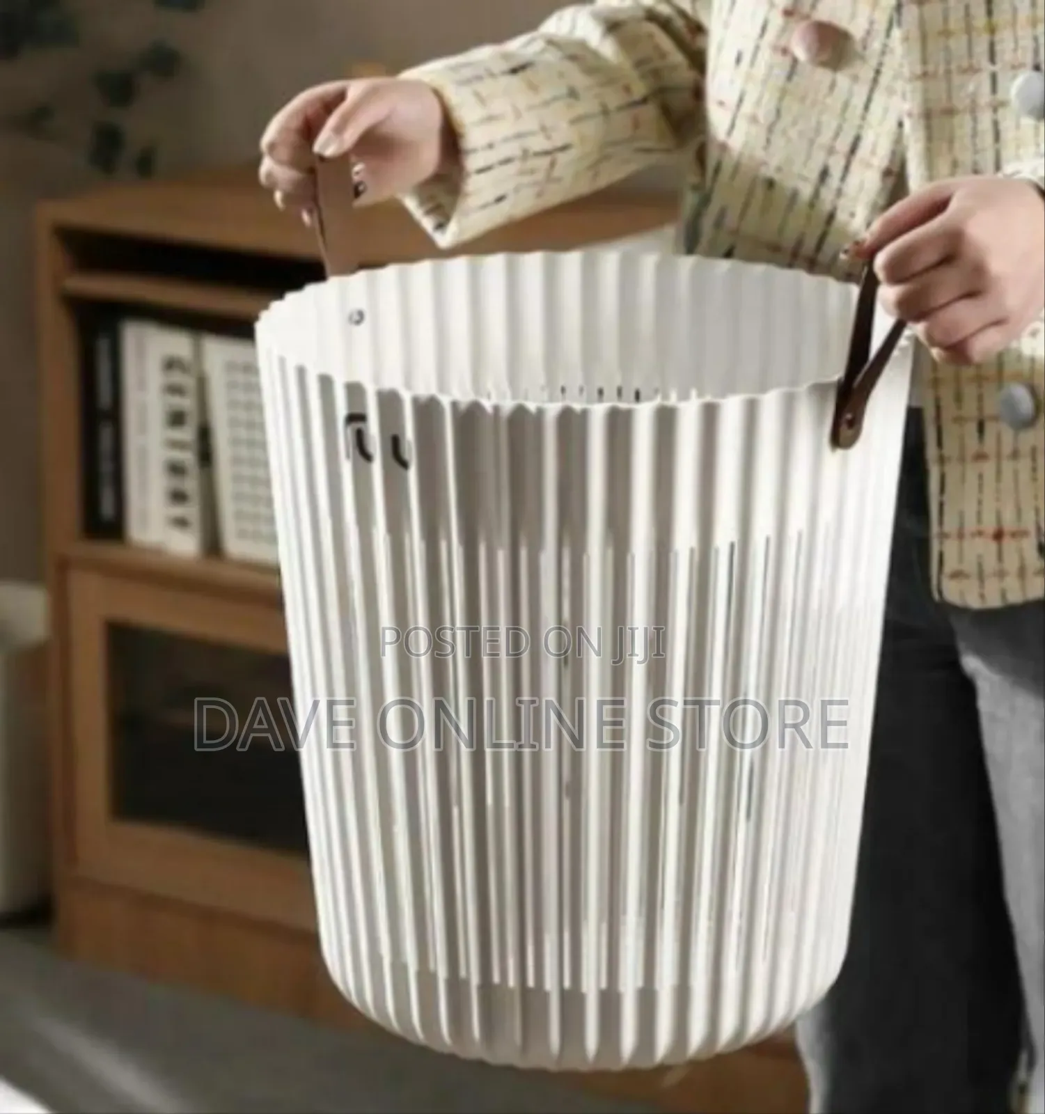 Modern Pleated Storage Basket With Flexible Handles