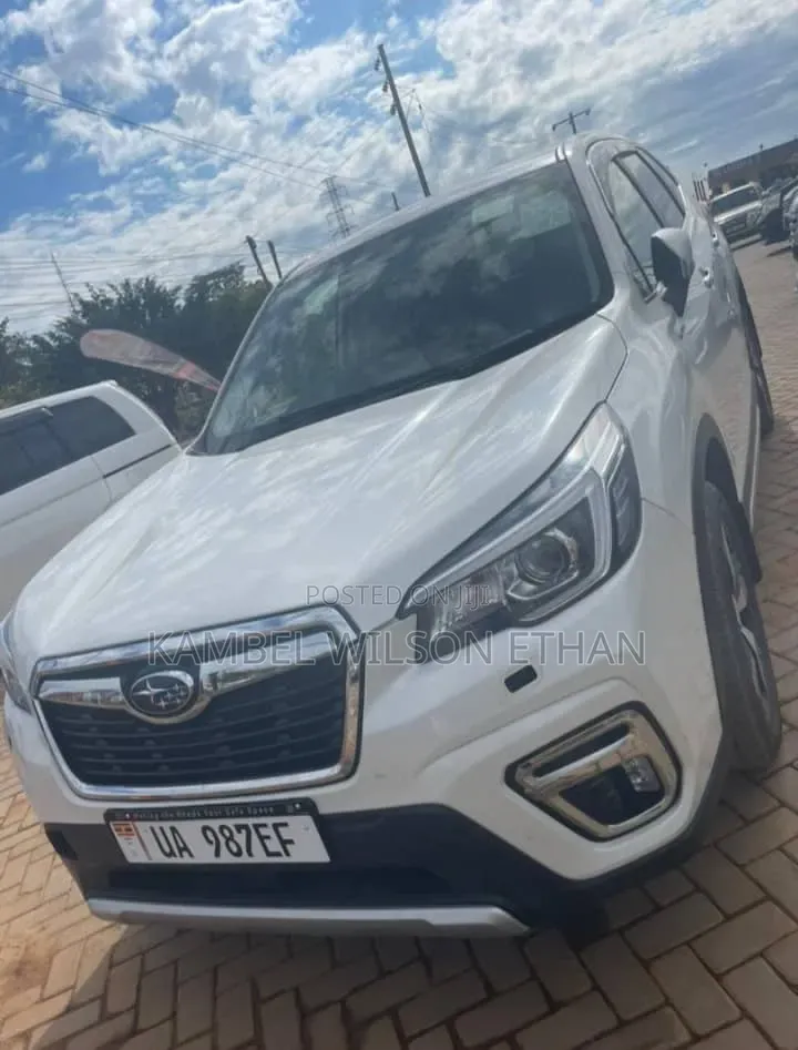 Subaru Forester 2018 White