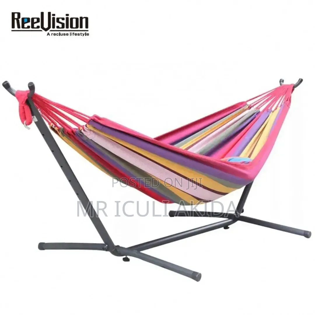 Portable Brazilian-Style Double Hammock Complete With Steel Stand