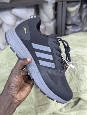 Goretex Sports Original Gym Sneakers