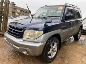 Mitsubishi Pajero 2008 Blue