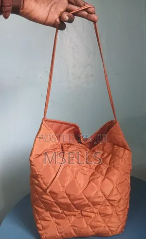 Tote Bag (Puffer)