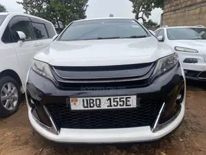 Toyota Harrier 2020 White