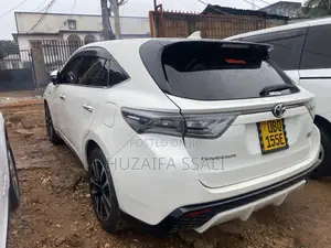 Toyota Harrier 2020 White