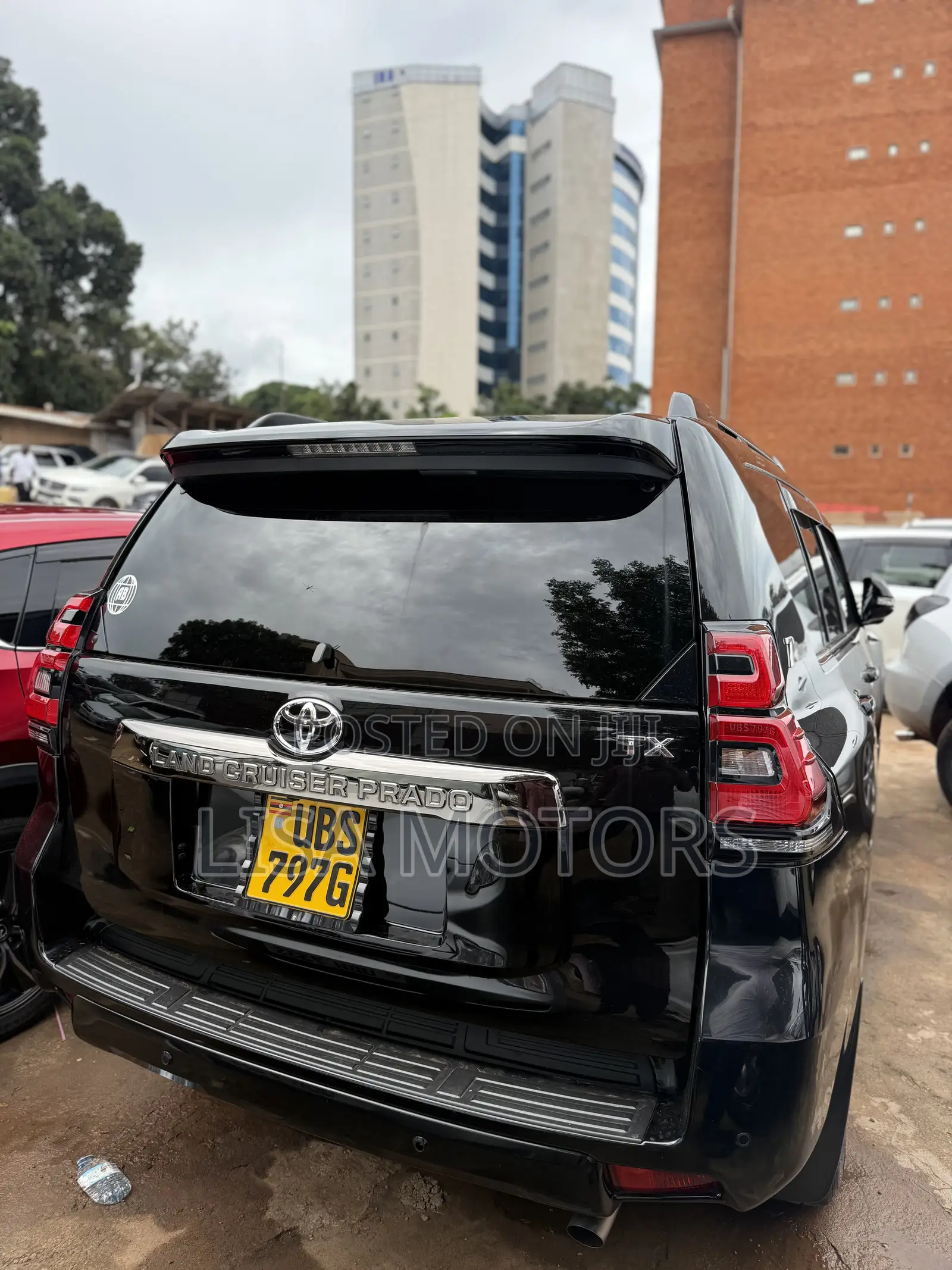 Toyota Land Cruiser Prado 2.7 2021 Black