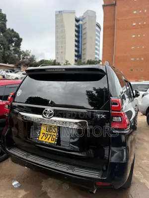 Toyota Land Cruiser Prado 2.7 2021 Black