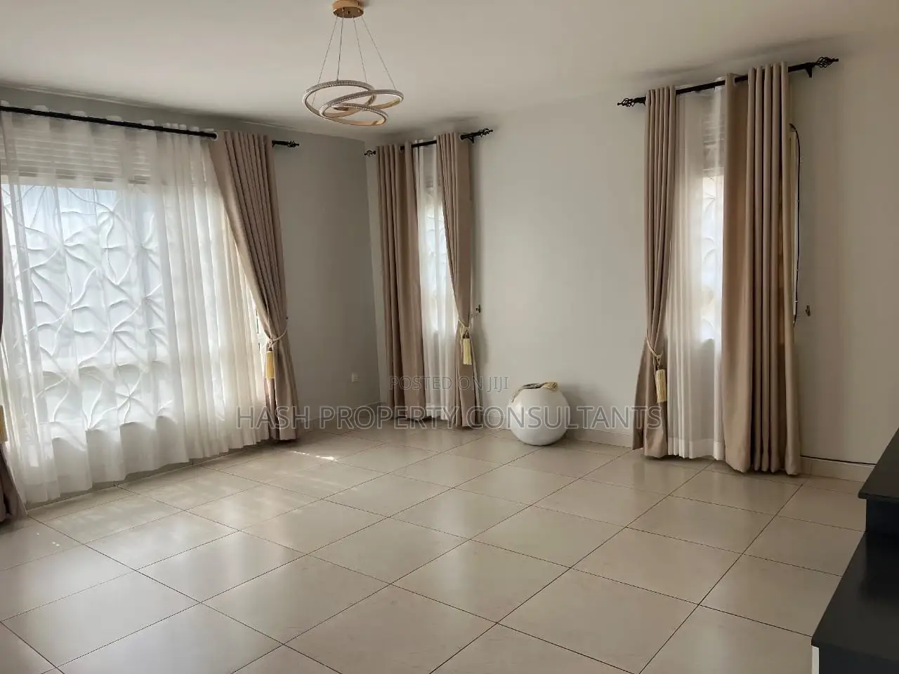 4bdrm Duplex in Lubowa, Central Division for rent