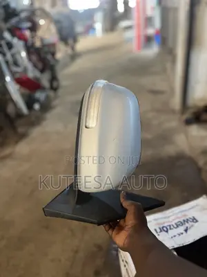Rv4 2007 Side Mirror