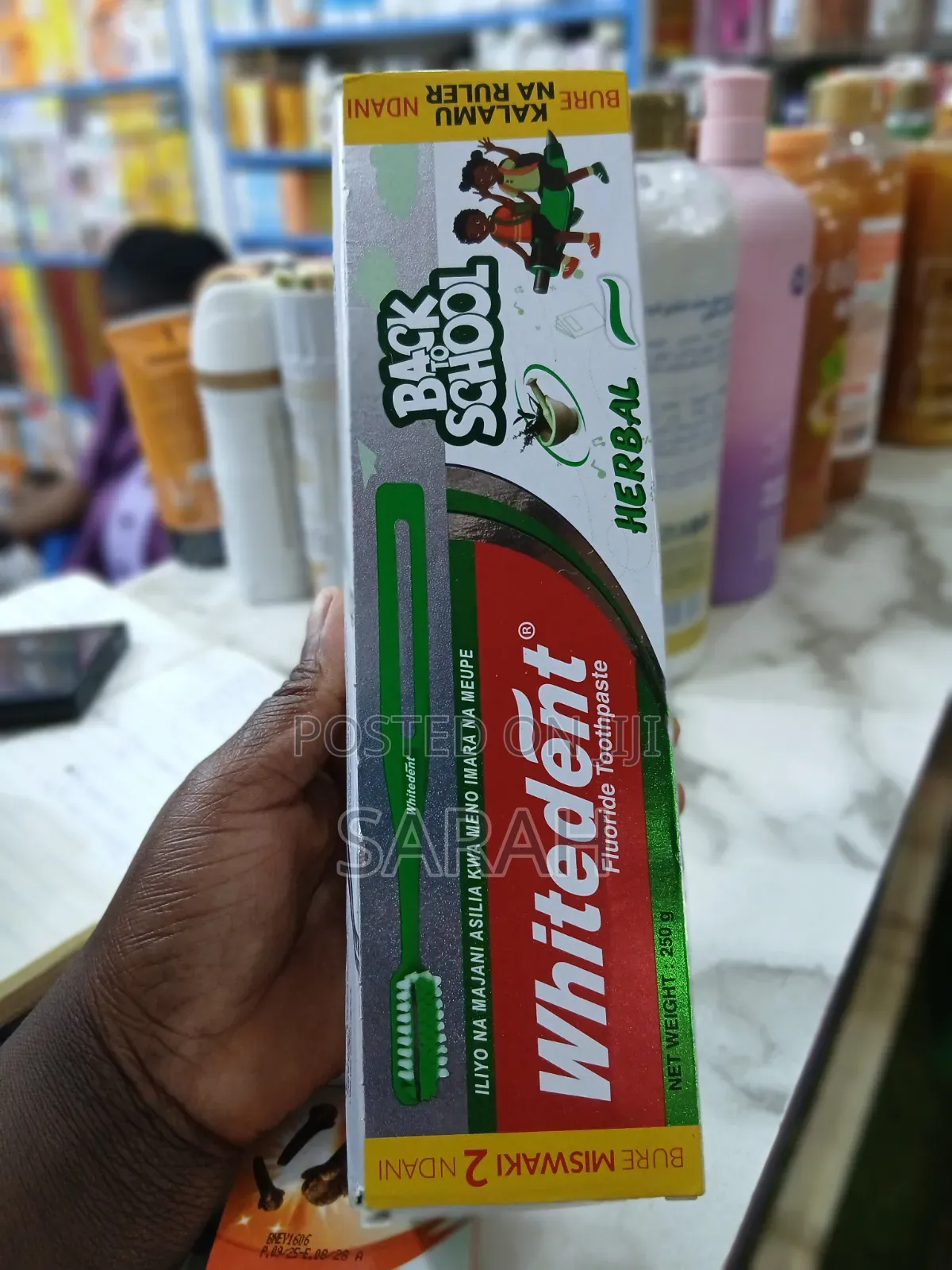 Whitening Fluoride Toothpaste