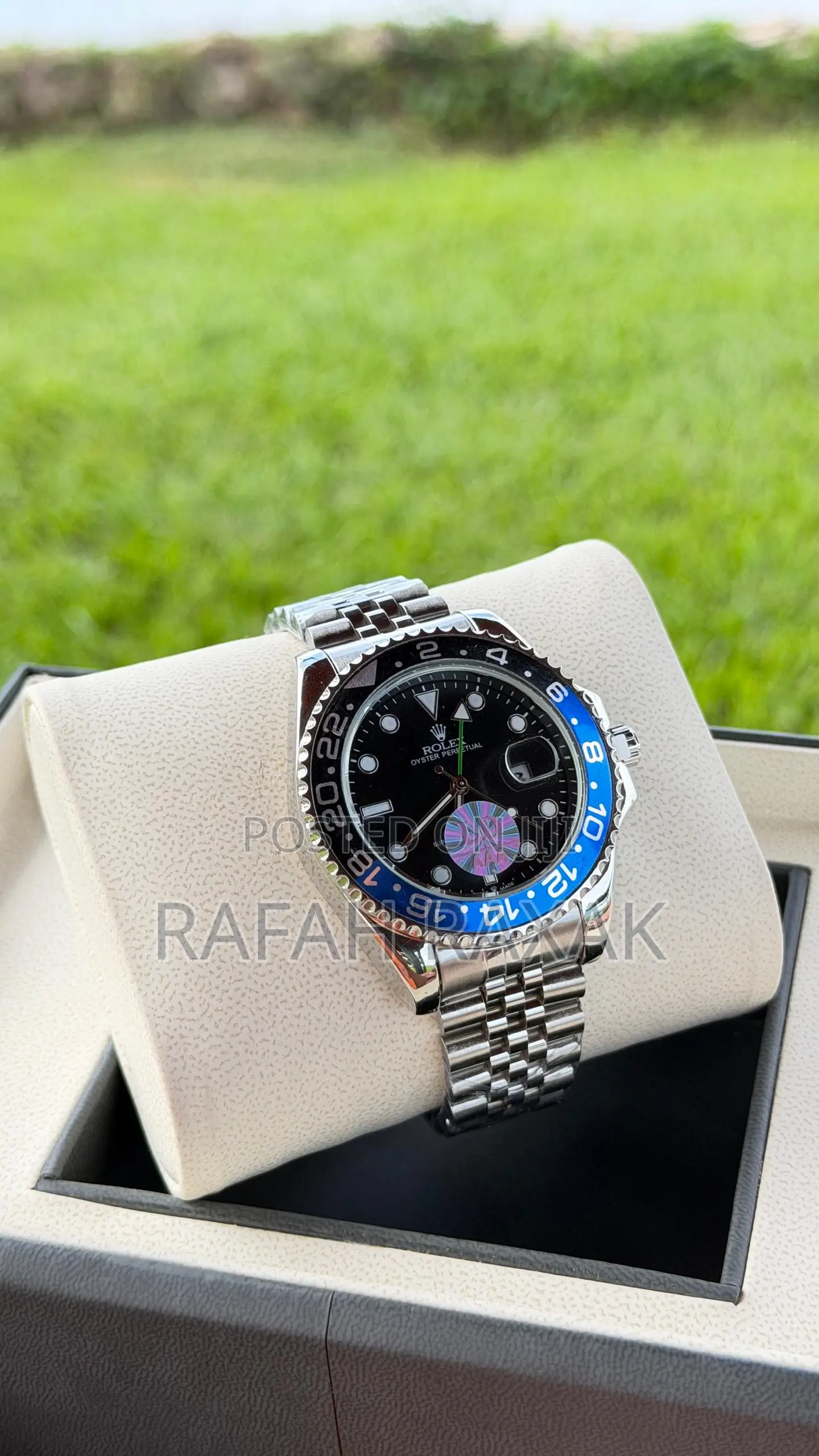 Distinctive Luxury Rolex GMT-Master 2 Watch