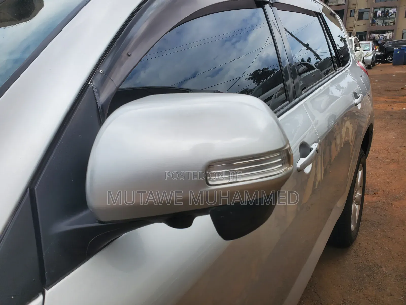 Toyota Vanguard 2010 Silver
