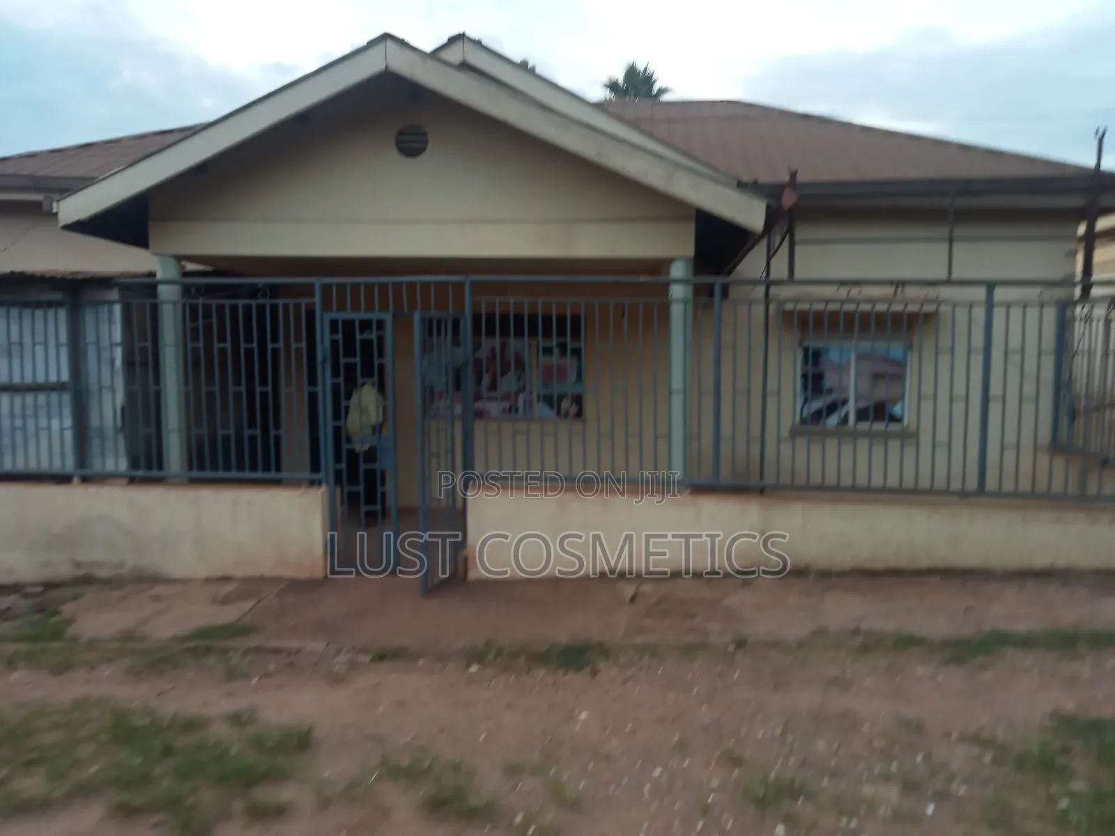 3bdrm House in Central Division for rent