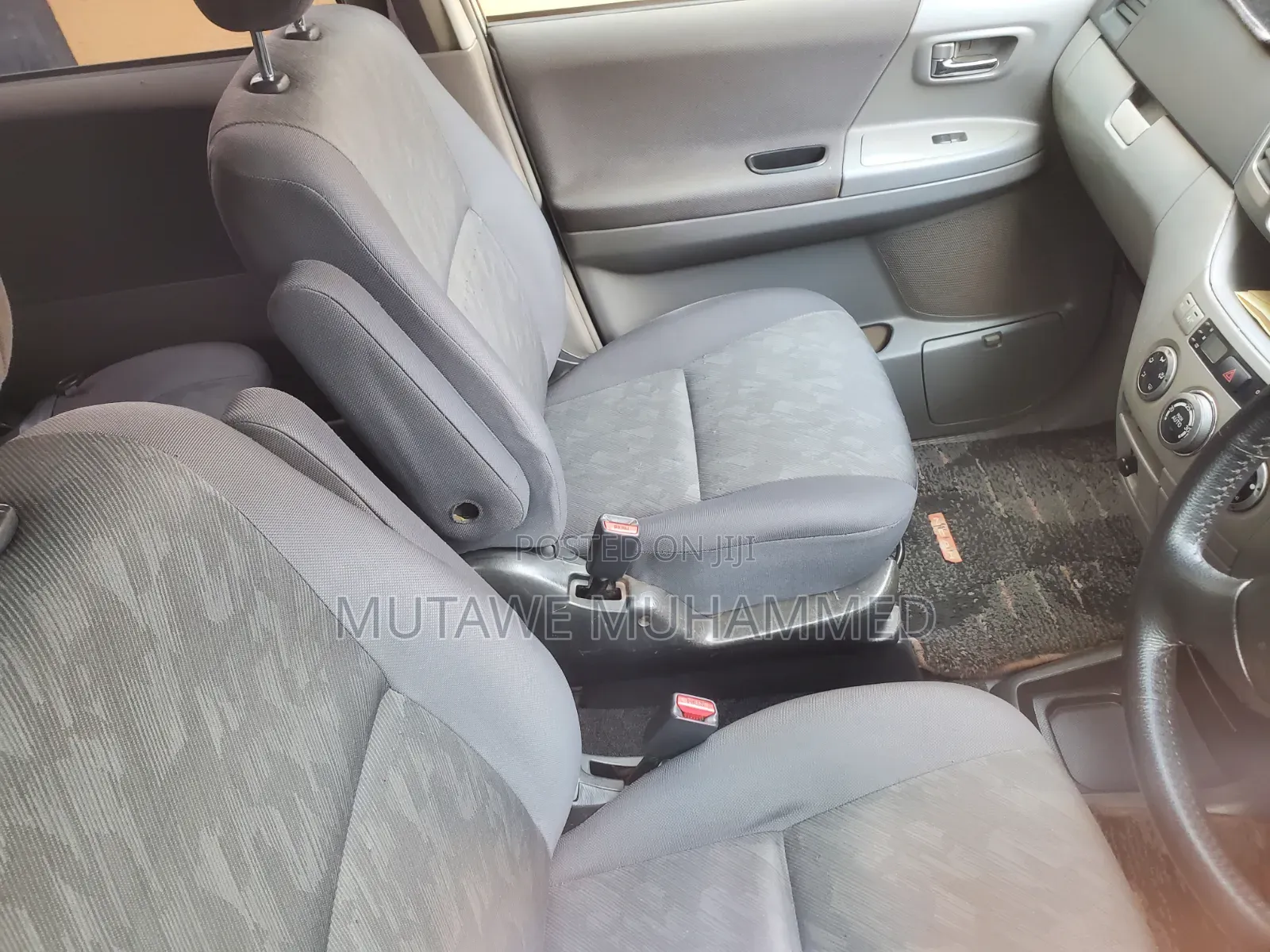 Toyota Noah 2007 Silver