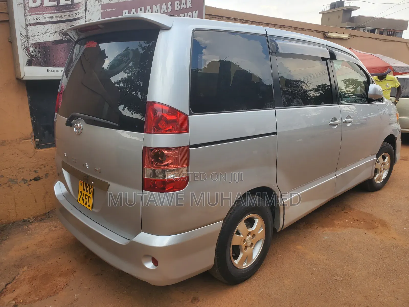 Toyota Noah 2007 Silver