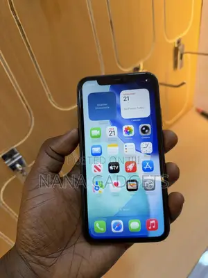 Apple iPhone 11 64 GB Black