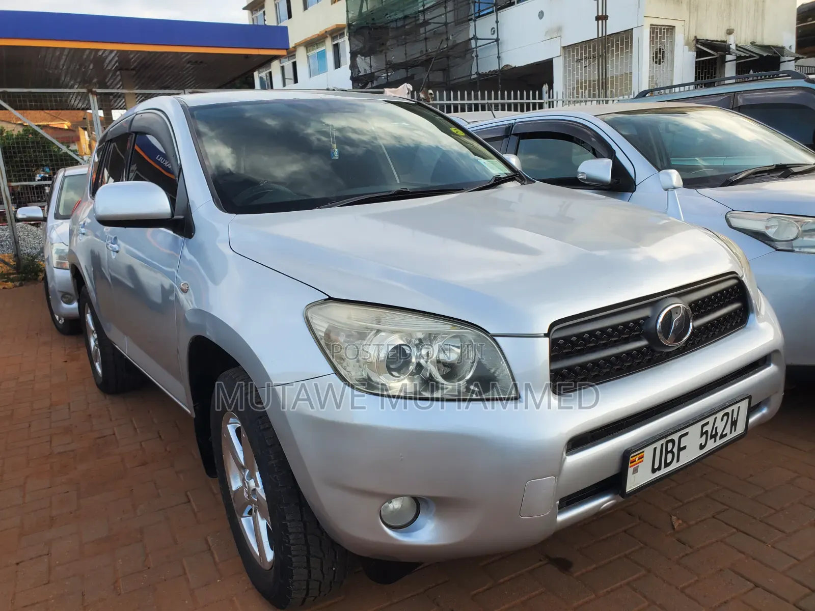 Toyota RAV4 2010 Silver