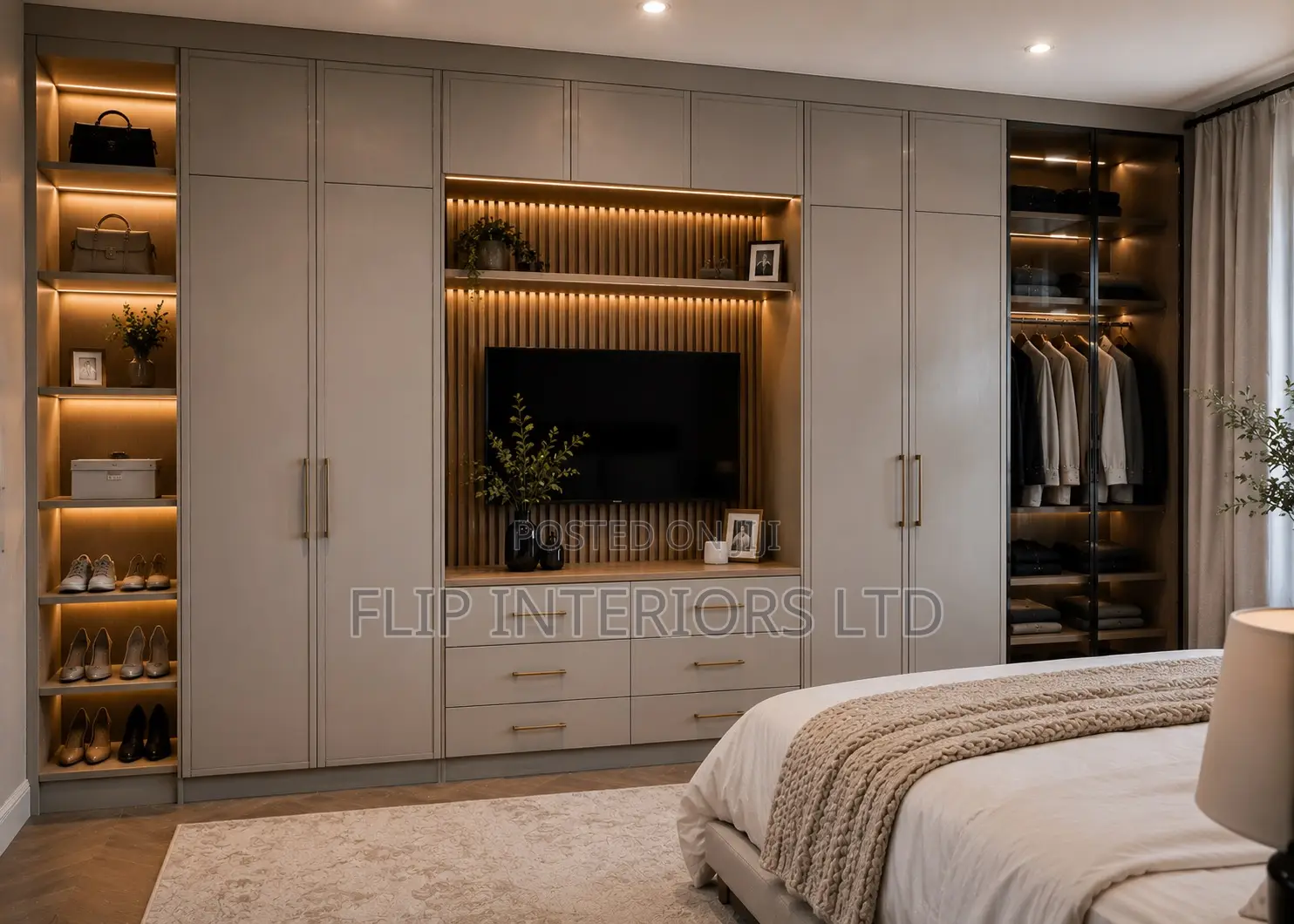 Decorative Wardrobe Wall Storage Solutions