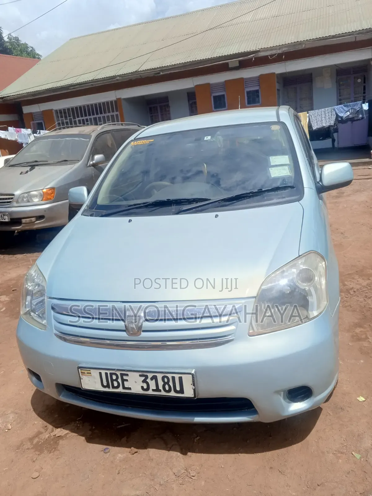 Toyota Raum 2007 Silver