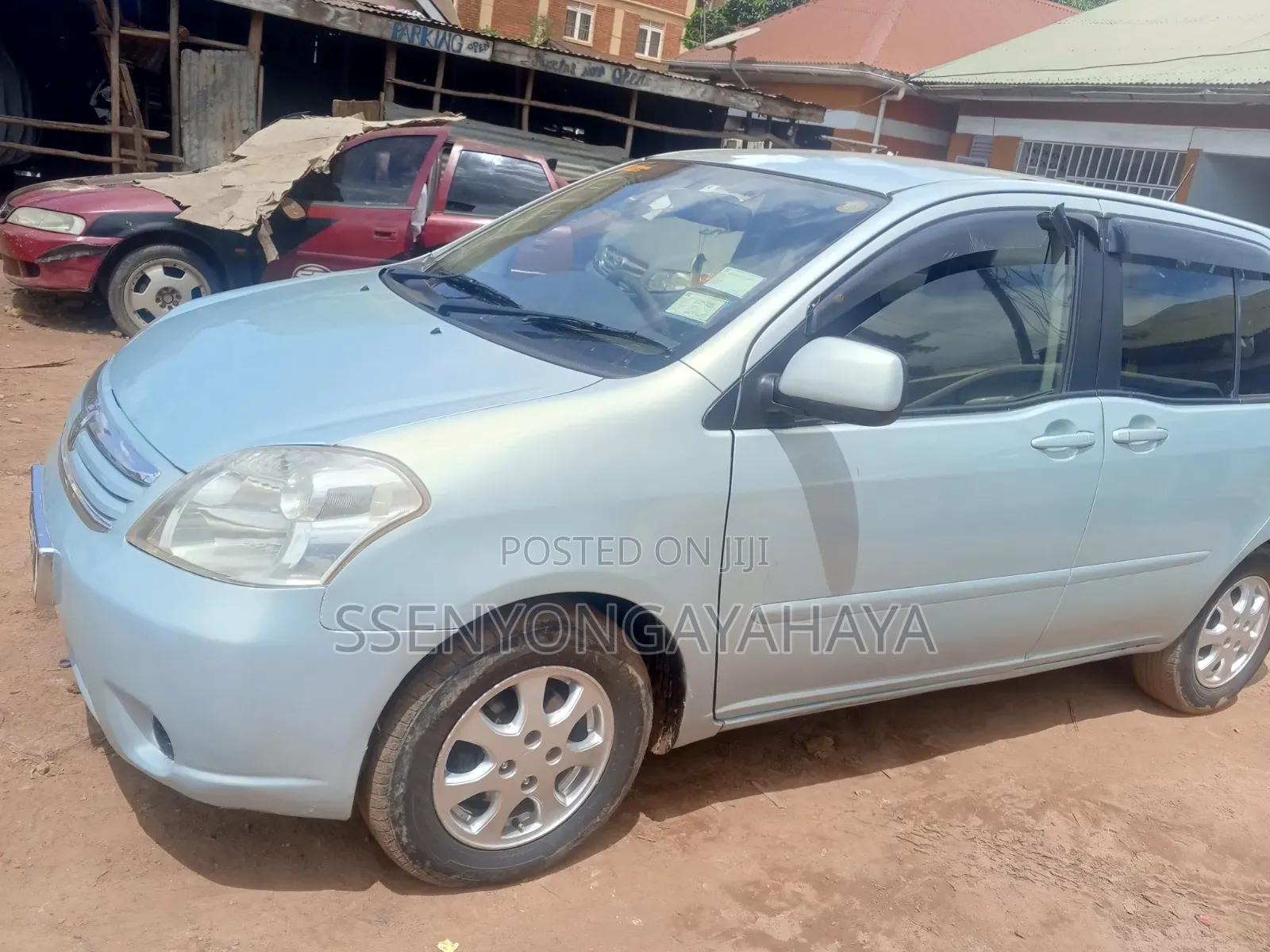 Toyota Raum 2007 Silver