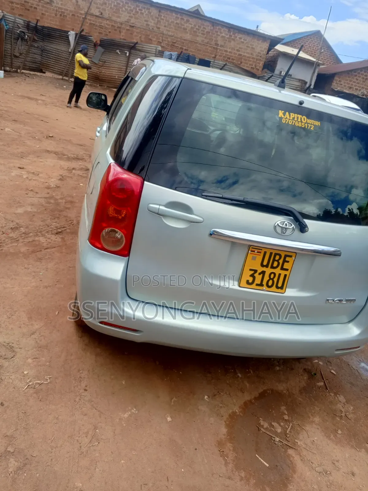 Toyota Raum 2007 Silver