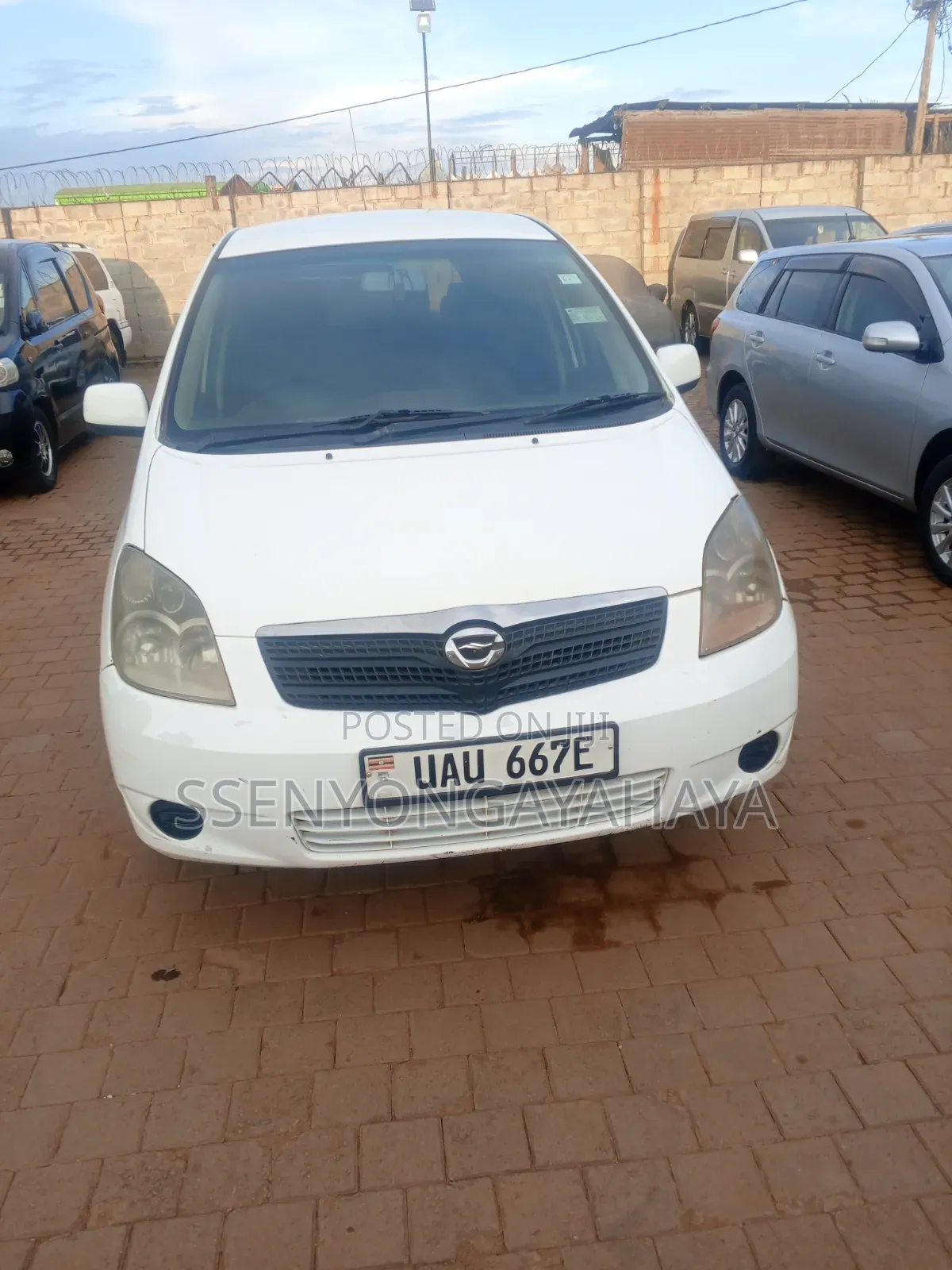 Toyota Corolla Spacio 2001 White