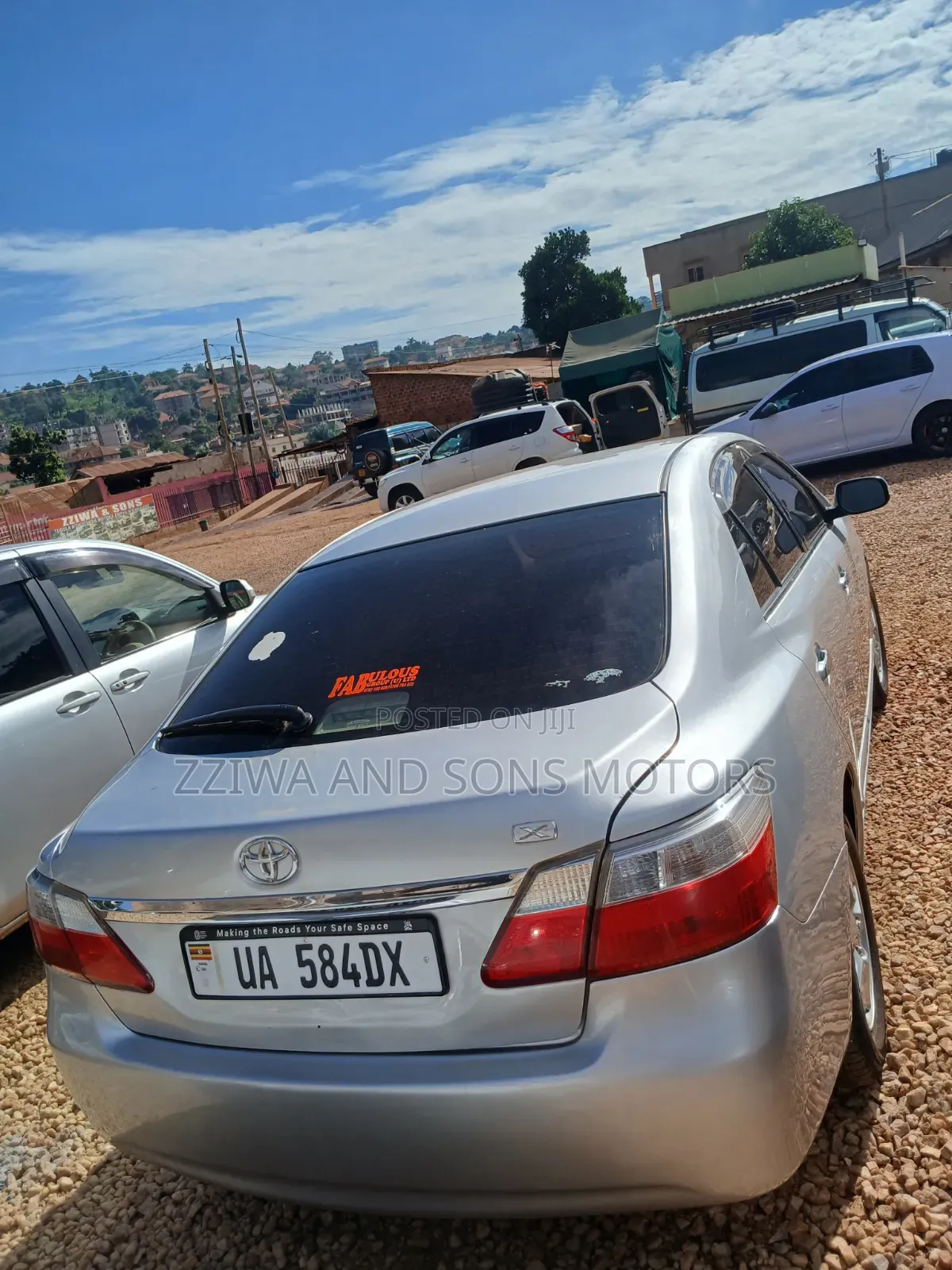 Toyota Premio 1.8 FWD 2013 Silver
