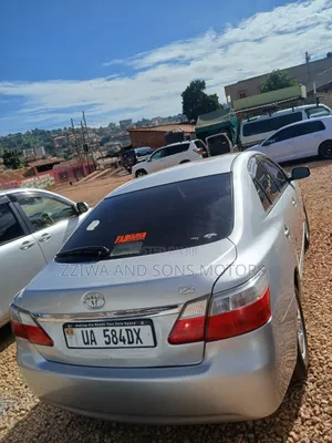 Toyota Premio 1.8 FWD 2013 Silver