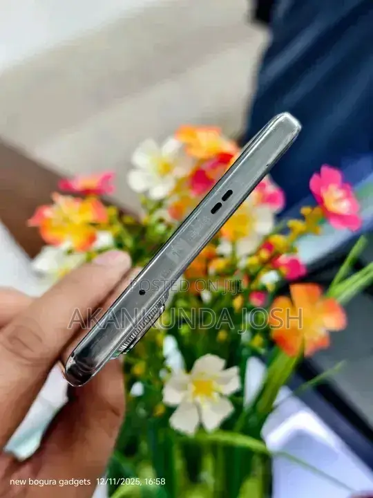 New Infinix Hot 50 Pro+ 4G 256 GB Gray