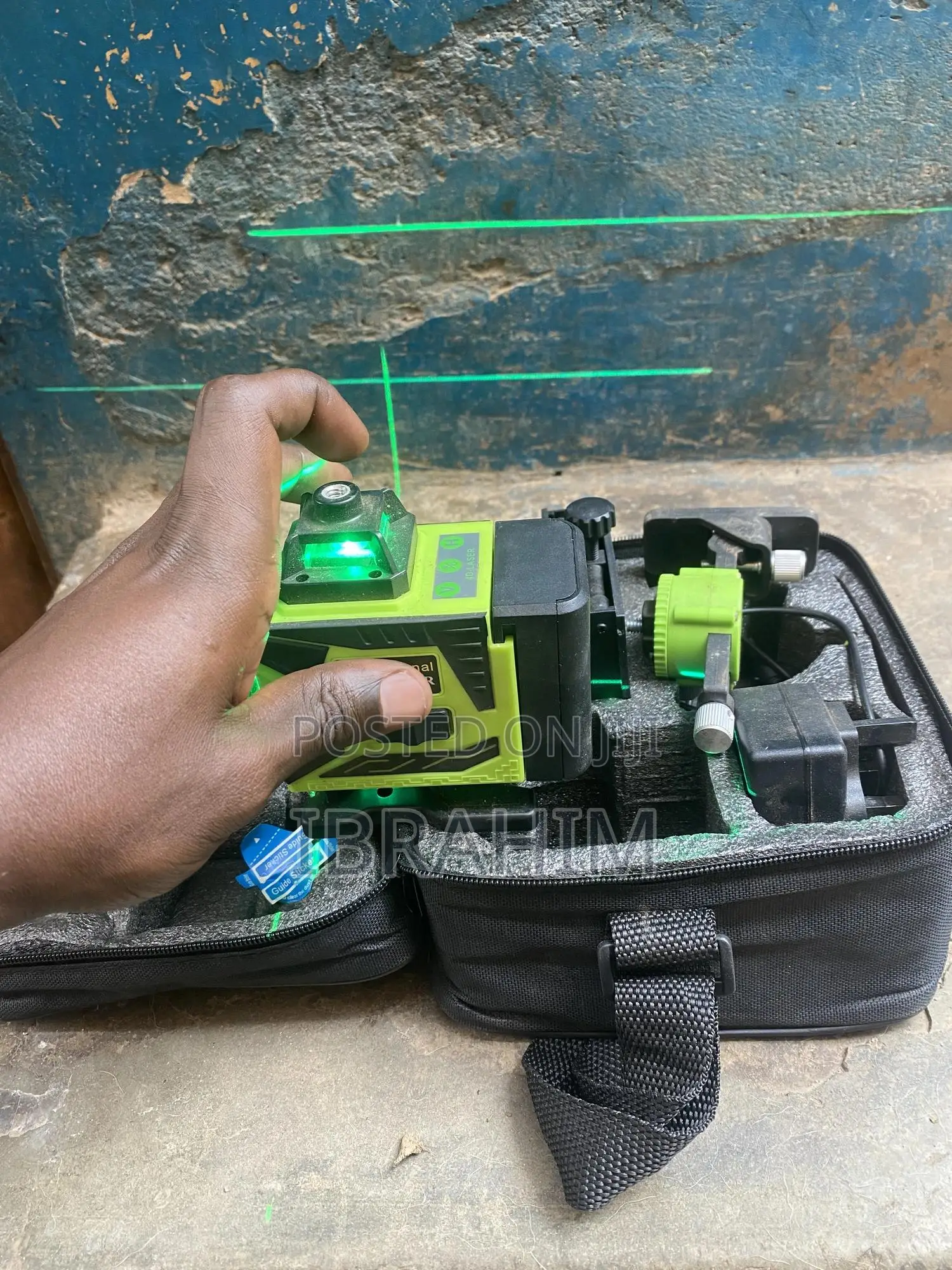 Laser Leveling Machine
